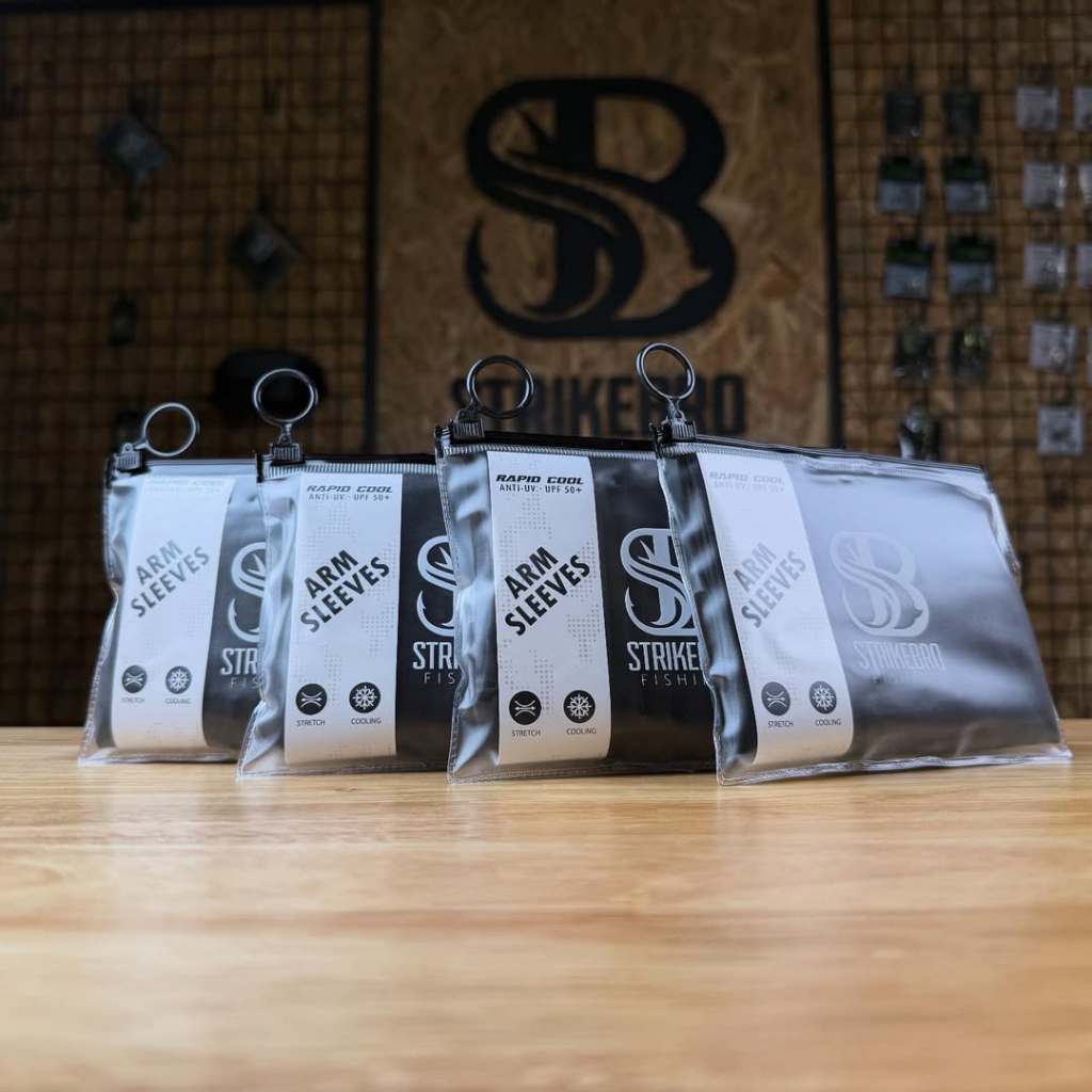 STRIKEBRO Anti-UV Arm Sleeves [Black Stealth]